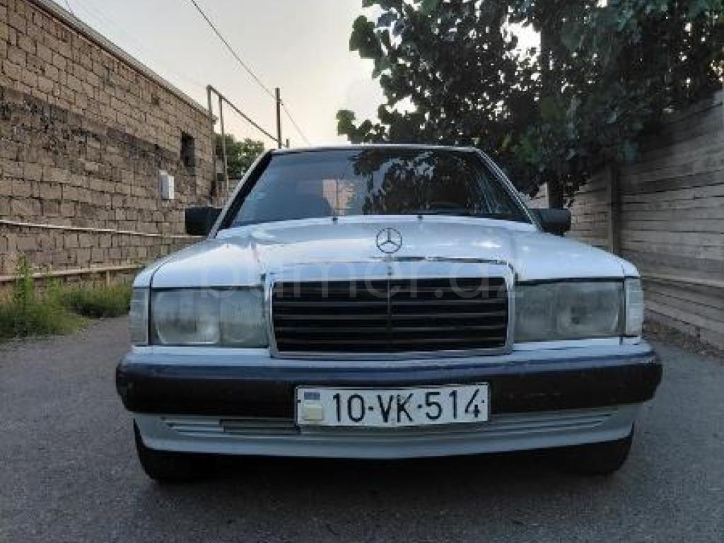 Mercedes 190 1990 Benzin 102 Sedan 400000 km Avtomat