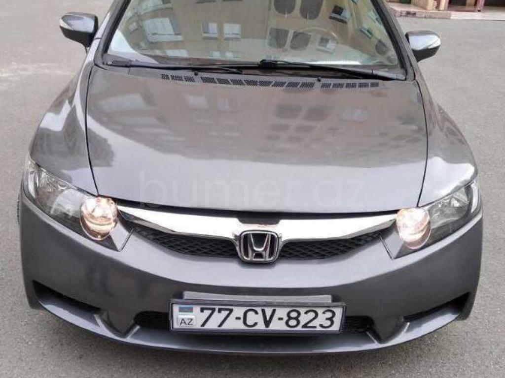 Honda Civic 2010 Hibrid 95 Sedan 308189 km Avtomat