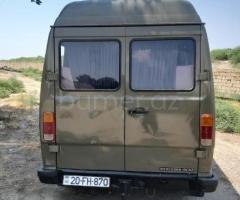 Mercedes 208 D 1992 Dizel 83 310000 km Mikroavtobuslar Mexanika
