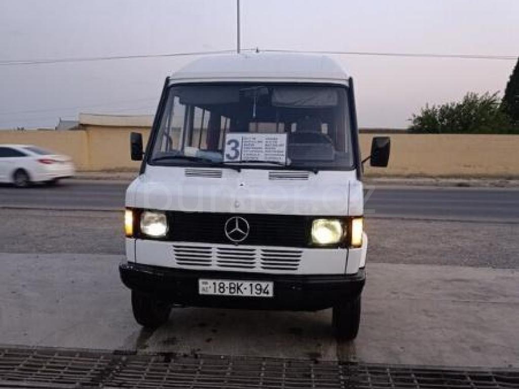 Mercedes 208 D 1993 Dizel 100 474783 km Mikroavtobuslar Mexanika
