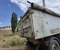 2002 Böyük yük qoşquları
