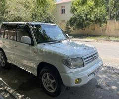 Mitsubisi Pajero io 2000 Benzin 130 Offoard / SUV 323000 km Avtomat