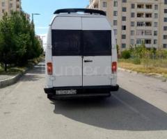 Mercedes 208 D 1994 Dizel 150 310000 km Mikroavtobuslar Mexanika