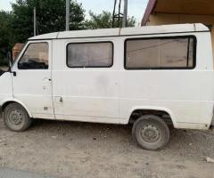 Daewoo BS090 1998 Dizel 2000 200000 km Mikroavtobuslar Mexanika