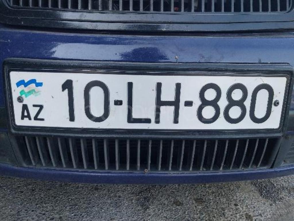 10-LH - 880