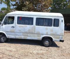 Mercedes 208 D 1991 Dizel 80 288788 km Avtobuslar Mexanika
