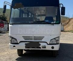 Isuzu NP 37 2009 Dizel 170 380456 km Avtobuslar Mexanika
