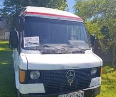 Mercedes 208 D 1992 Dizel 150 350000 km Mikroavtobuslar Mexanika