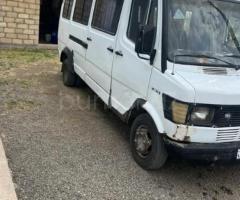 Mercedes 410 D 1991 Dizel 200 400000 km Avtobuslar Mexanika