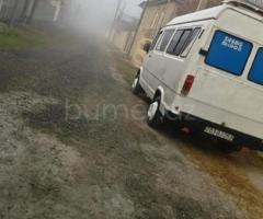 Mercedes 208 D 1994 Dizel 76 688864 km Avtobuslar Mexanika