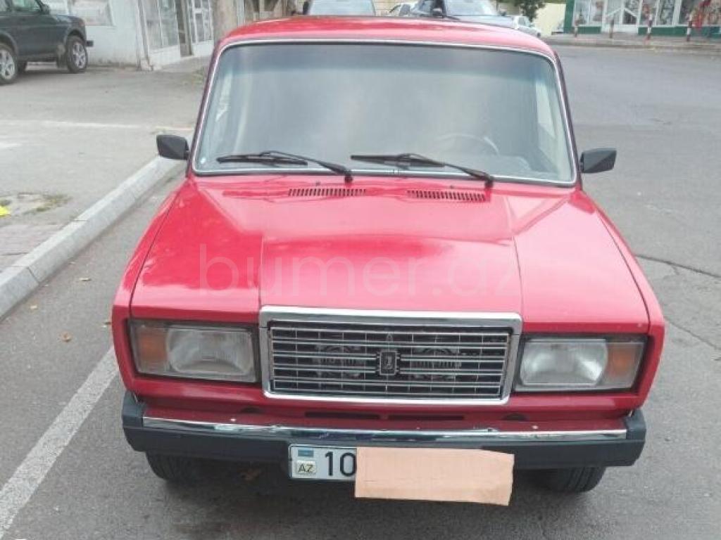 LADA (VAZ) 2107 1995 Benzin 75 Sedan 54000 km Mexanika