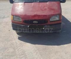 Ford Transit 2004 Dizel 140 385000 km Mikroavtobuslar Mexanika