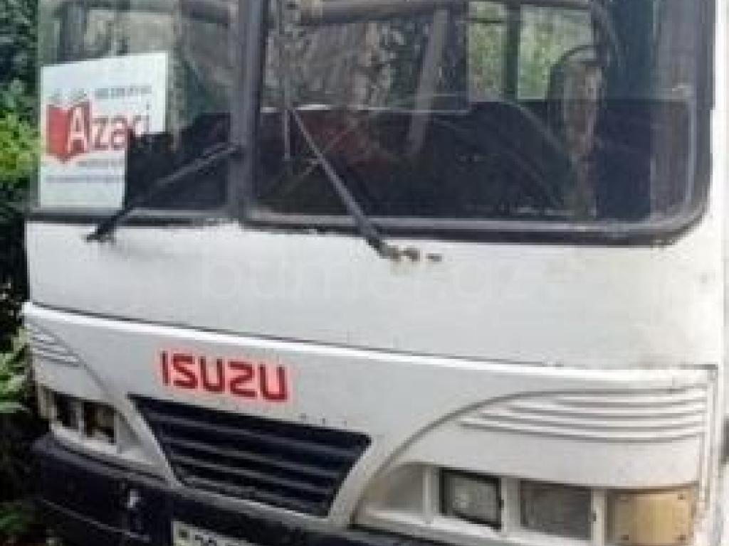 Isuzu Bogdan 1998 Dizel 160 300000 km Avtobuslar Mexanika