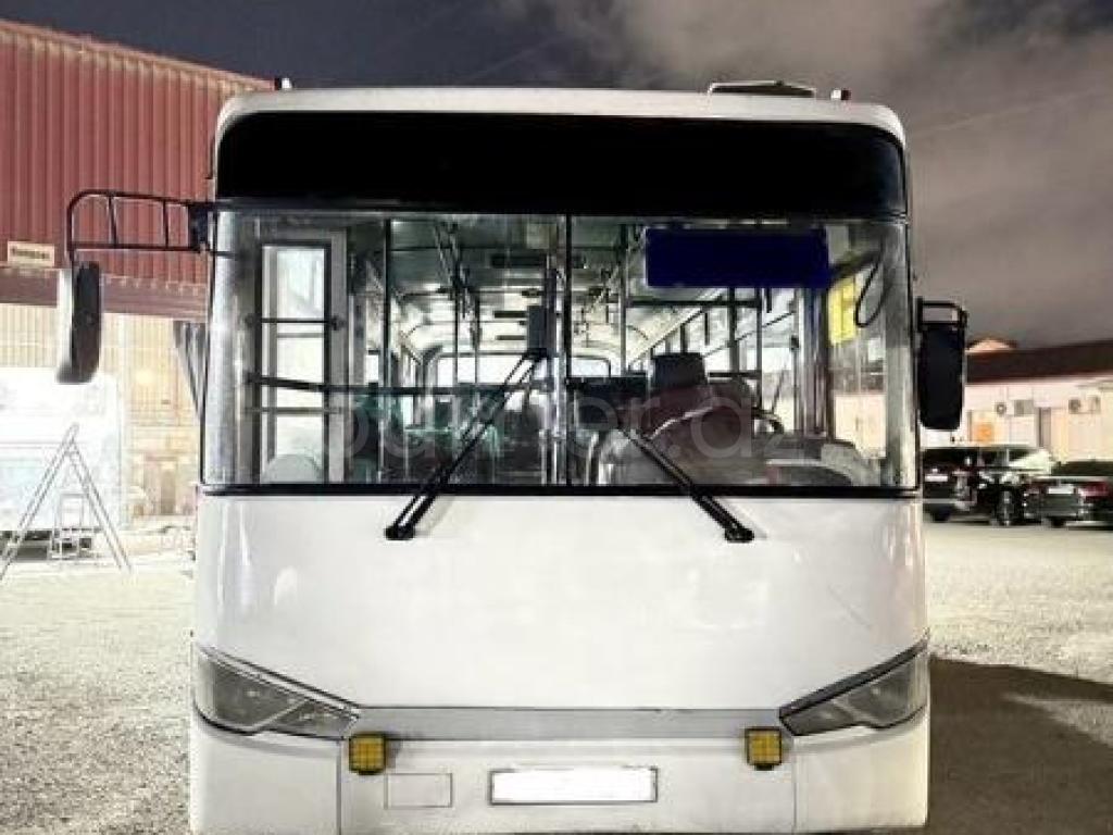 Daewoo BS090 2009 Dizel 240 150000 km Avtobuslar Mexanika