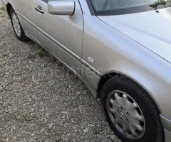 Mercedes C Class C 200 1999 Benzin 136 Sedan 377777 km Avtomat