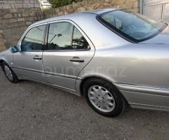 Mercedes C Class C 200 1999 Benzin 136 Sedan 377777 km Avtomat