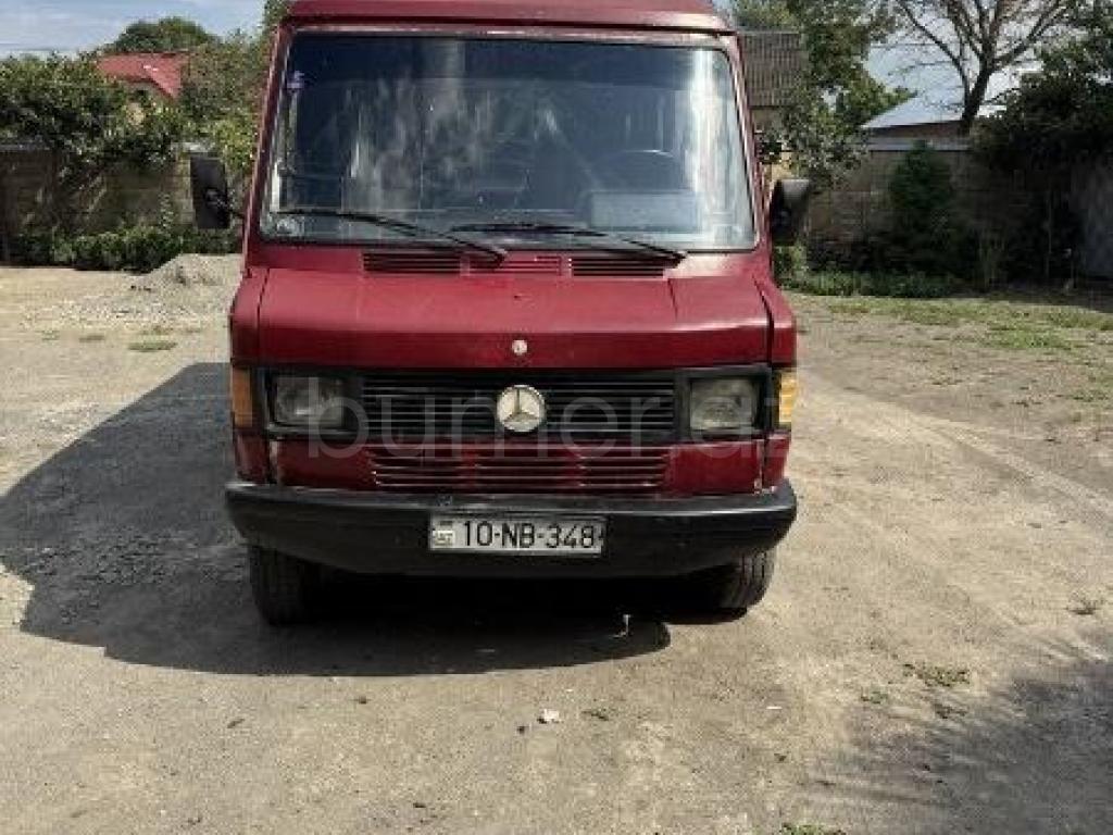 Mercedes 208 D 1990 Dizel 100 347459 km Mikroavtobuslar Mexanika