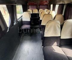 Mercedes 208 D 1990 Dizel 100 347459 km Mikroavtobuslar Mexanika