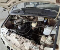 MARKALAR GAZ Digər model 1997 Benzin 131 90300 km Mexanika