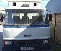 MARKALAR Iveco Otoyol 2001 Dizel 150 182000 km Mexanika