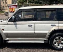 Mitsubisi Pajero 1992 Dizel 99 Offoard / SUV 400000 km Avtomat