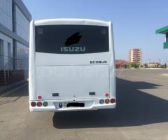 Isuzu Ecobus 2011 Dizel 90 500000 km Avtobuslar Mexanika