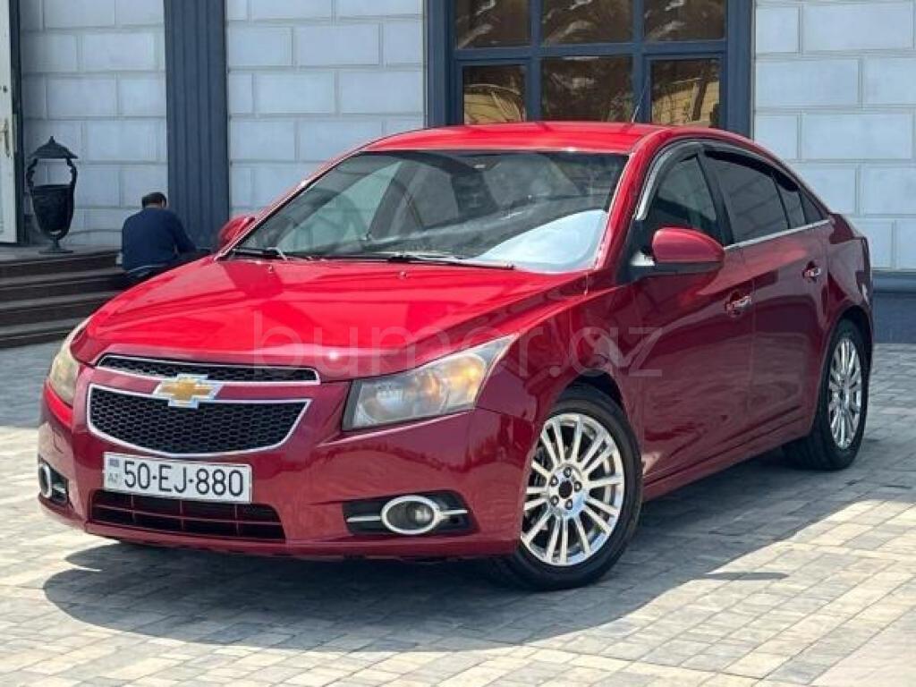 Chevrolet Cruze 2013 Benzin 140 Sedan 307000 km Avtomat