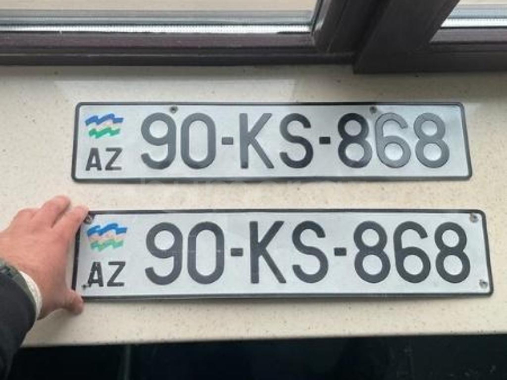 90-KS-868