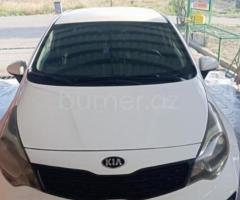 Kia Rio 2015 Benzin 123 Sedan 200000 km Avtomat