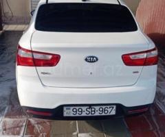 Kia Rio 2015 Benzin 123 Sedan 200000 km Avtomat