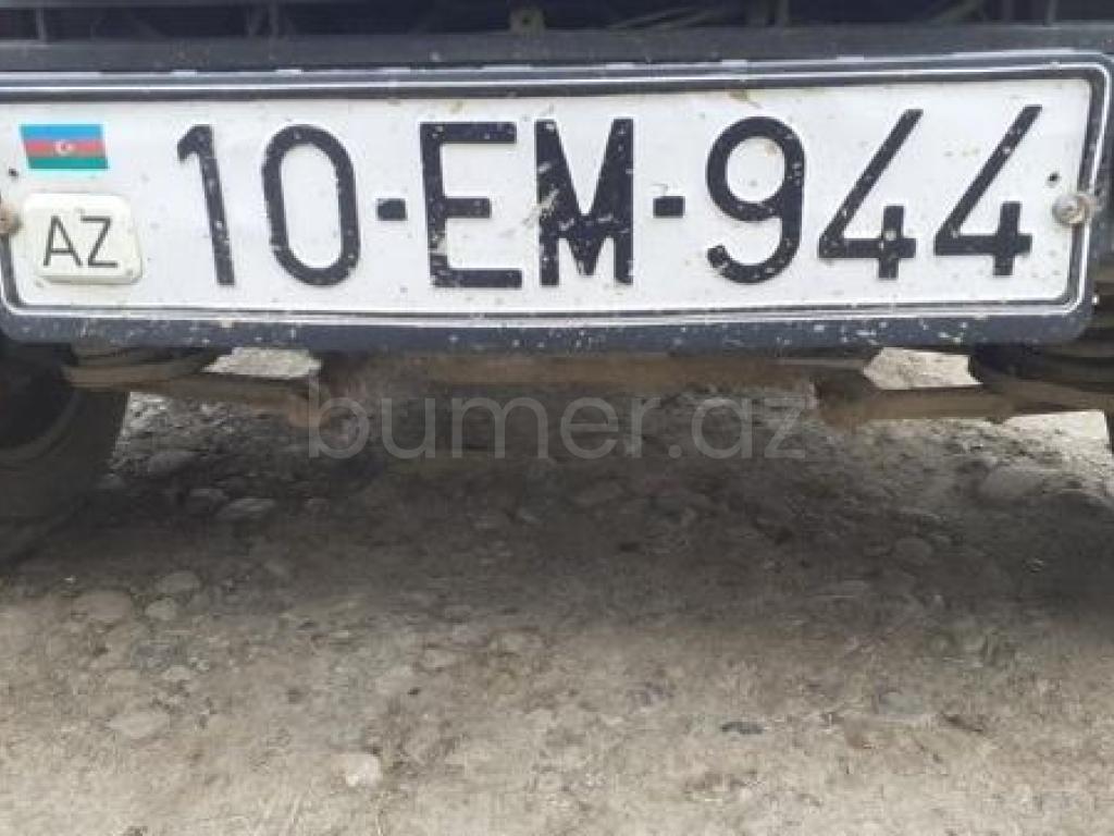 10-EM-944