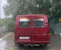 Ford Transit 2000 Dizel 76 660000 km Mikroavtobuslar Mexanika
