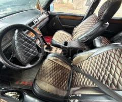 Mercedes 250 1989 Dizel 94 Sedan 398000 km Mexanika