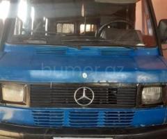 Mercedes 208 D 1992 Dizel 150 579000 km Mikroavtobuslar Mexanika