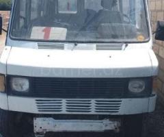 Mercedes 208 D 1991 Dizel 100 100000 km Mikroavtobuslar Mexanika
