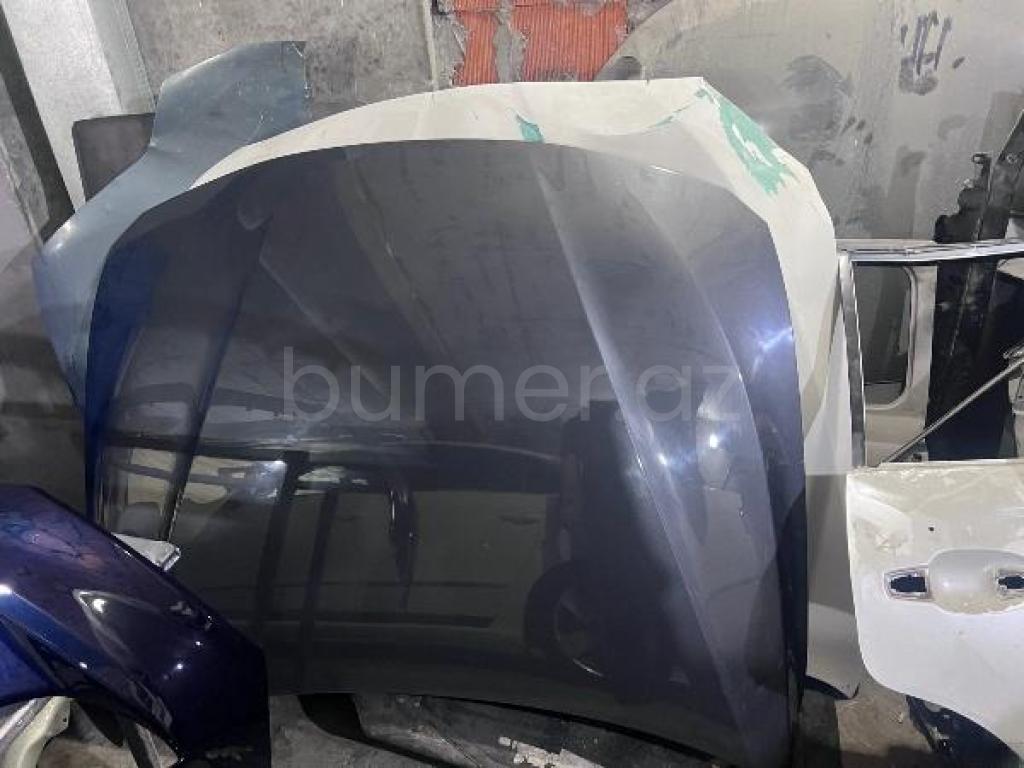 Ban-Kuza hissələr BMW