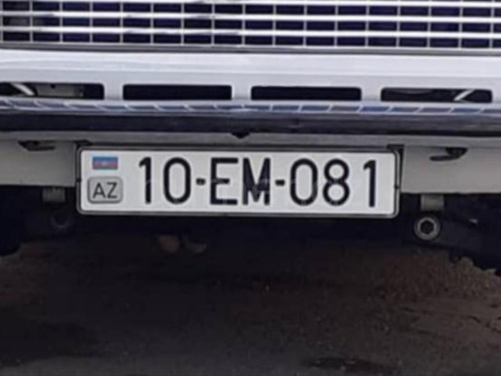 10-EM-081