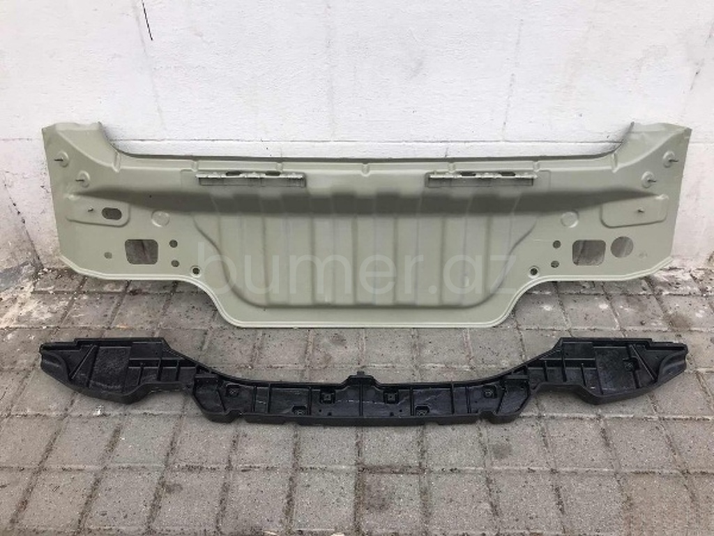 Ban-Kuza hissələr Hyundai