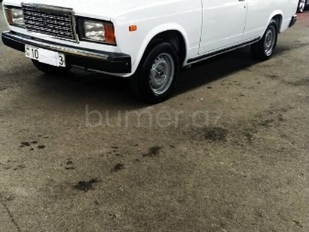 LADA (VAZ) 2107 2003 Benzin 75 Sedan 42000 km Mexanika