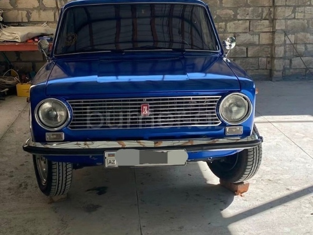 LADA (VAZ) 21011 1982 Benzin 69 Sedan 145325 km Mexanika