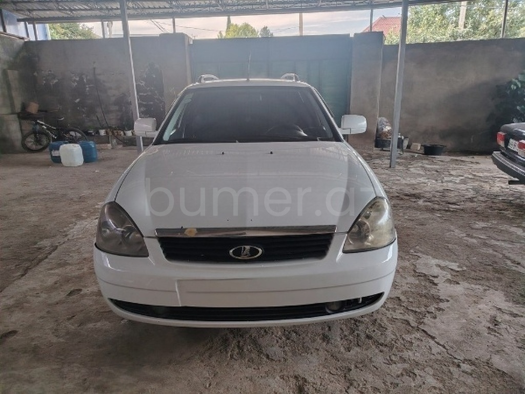 LADA (VAZ) Priora 2012 Benzin 98 Universal 350000 km Mexanika