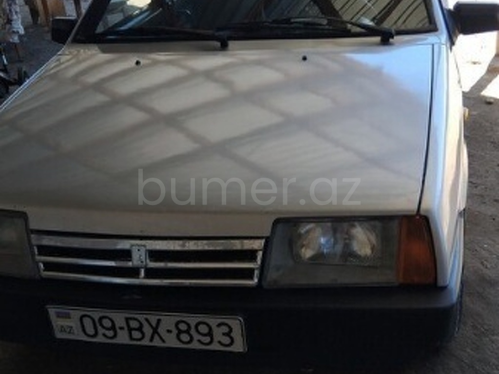 LADA (VAZ) 21099 2001 Benzin 70 Sedan 289000 km Mexanika