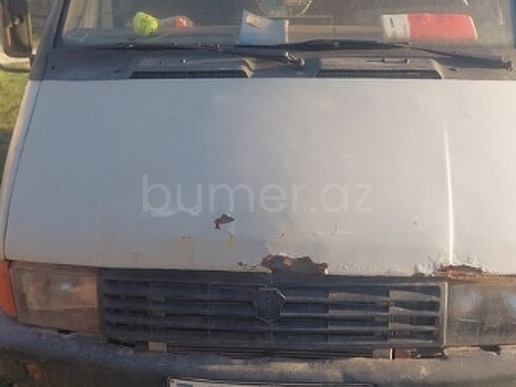 MARKALAR GAZ 3302-744 1998 Benzin 131 365256 km Mexanika