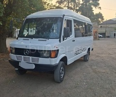 Mercedes 208 D 1994 Dizel 90 526483 km Mikroavtobuslar Mexanika
