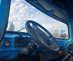 MARKALAR ZIL 130 1980 Benzin 150 180000 km Mexanika