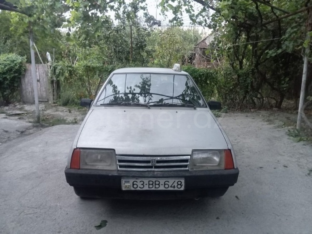 LADA (VAZ) 21099 2002 Benzin 70 Sedan 200000 km Mexanika