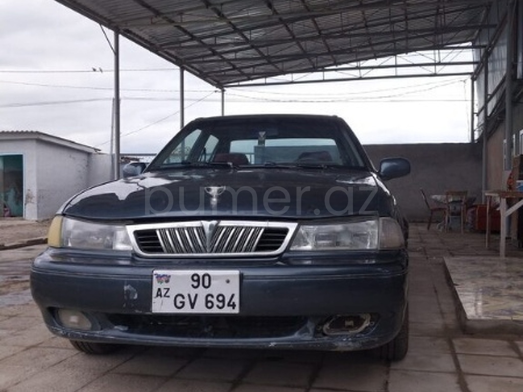 Daewo Nexia 1995 Benzin 90 Sedan 399000 km Mexanika