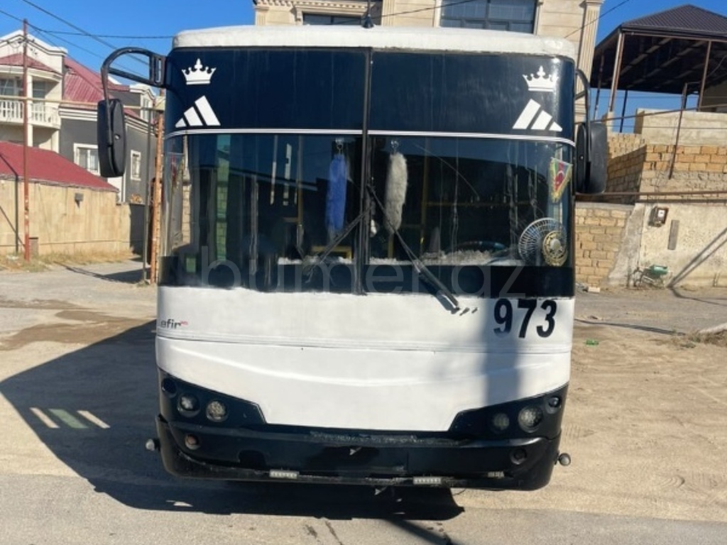 Isuzu Ecobus 2012 Dizel 130 350000 km Avtobuslar Mexanika