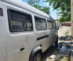 Mercedes 208 D 1995 Dizel 150 450000 km Mikroavtobuslar Mexanika