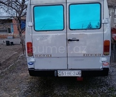 Mercedes 410 D 1989 Dizel 98 150000 km Mikroavtobuslar Mexanika